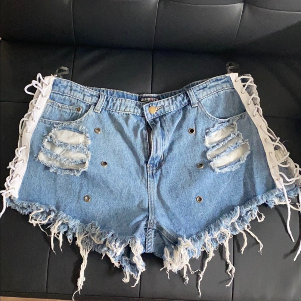 String tie shorts